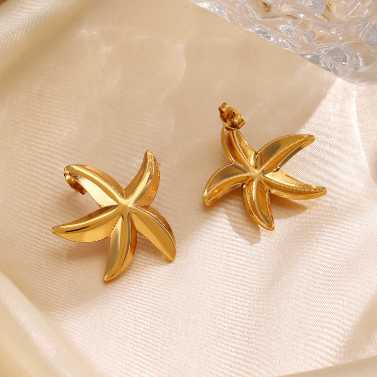 Stud Earrings